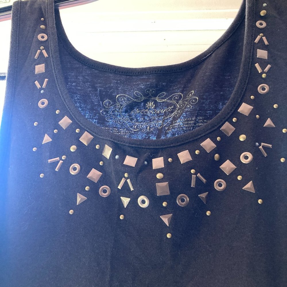 Sleeveless black shirt with metal decor around cropped top front area.  2xl